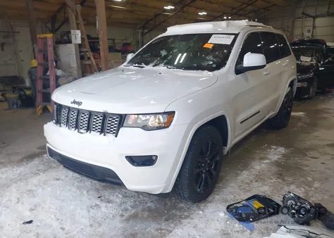 2017 Jeep Grand Cherokee Altitude 4X4 z USA, uszkodzony, nr VIN 1C4RJFAG0HC886107